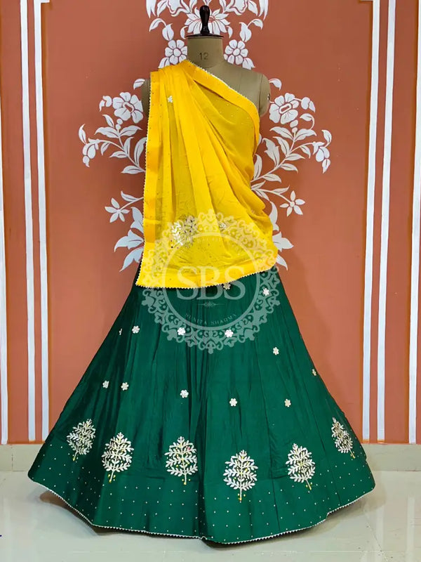 CHINON GOTA PATTI LEHENGA Yellow & Green / Free Size