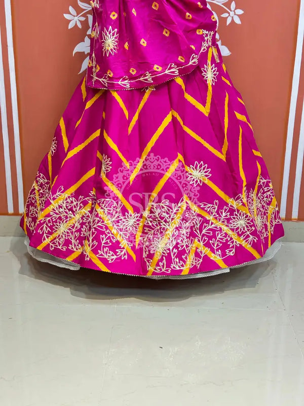 CHINON GOTA WORK LEHERIYA LEHENGA