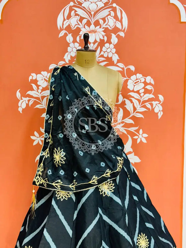 CHINON GOTA WORK LEHERIYA LEHENGA