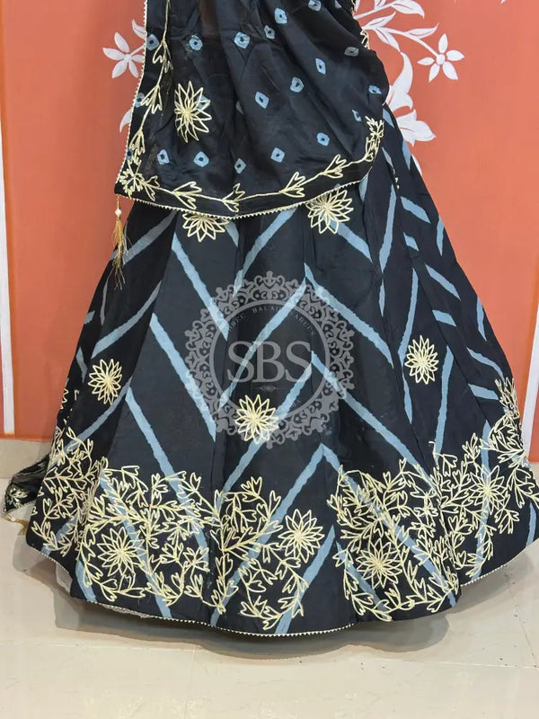 CHINON GOTA WORK LEHERIYA LEHENGA