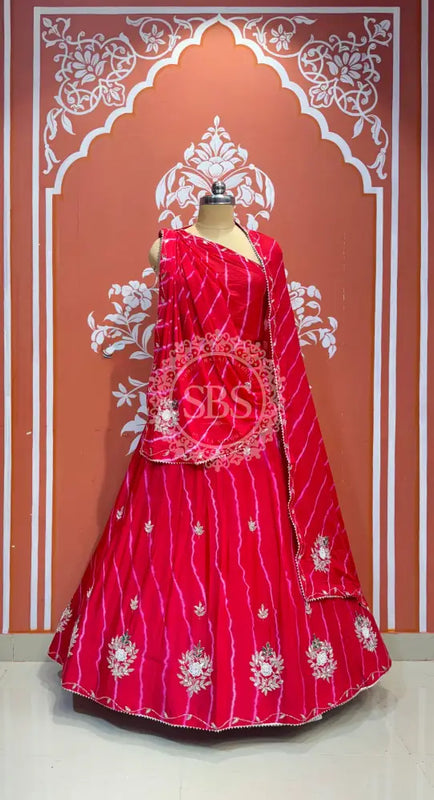 CHINON HANDWORK LEHERIYA LEHENGA Red / Free Size