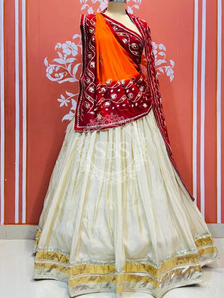 COSMOS TISSUE LEHENGA KACHI PATTI PELIYA DUPATTA Cream & Rust-Red / Free Size