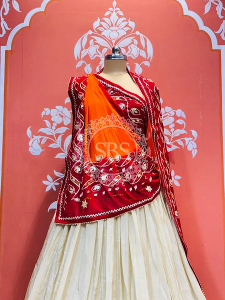 COSMOS TISSUE LEHENGA KACHI PATTI PELIYA DUPATTA Cream & Rust-Red / Free Size
