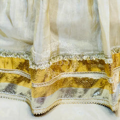 COSMOS TISSUE LEHENGA KACHI PATTI PELIYA DUPATTA Cream & Rust-Red / Free Size