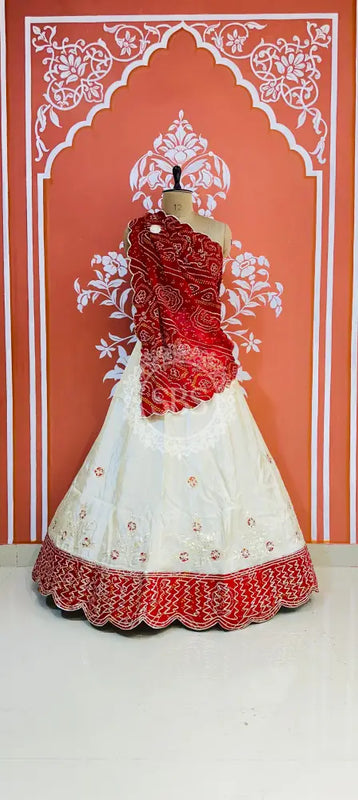 COSMOS TISSUE PURE BHANDEJ GEORGETTE DUPATTA LEHENGA Red & White / Free Size