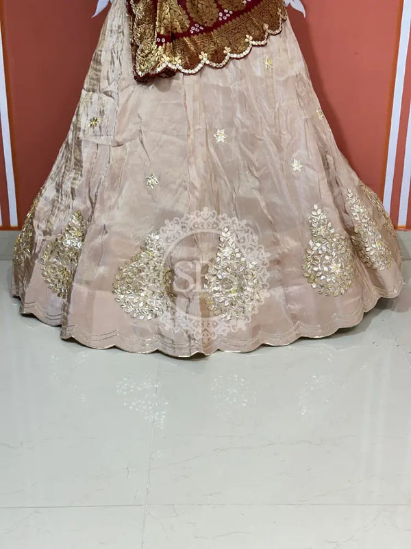 COSMOS TISSUE PURE GHATCHOLA GEORGETTE DUPATTA LEHENGA White & Maroon / Free Size