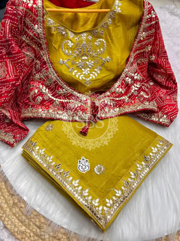 CRUSH GOLD SAREE WITH READY TO WEAR BLOUSE Mustard / Free Size