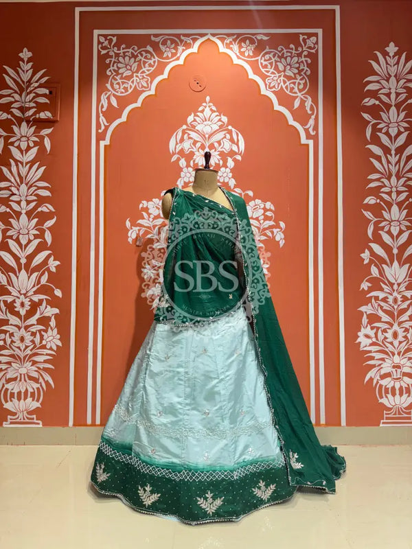 D-UPADA SILK HANDWORK LEHENGA Green / Free Size