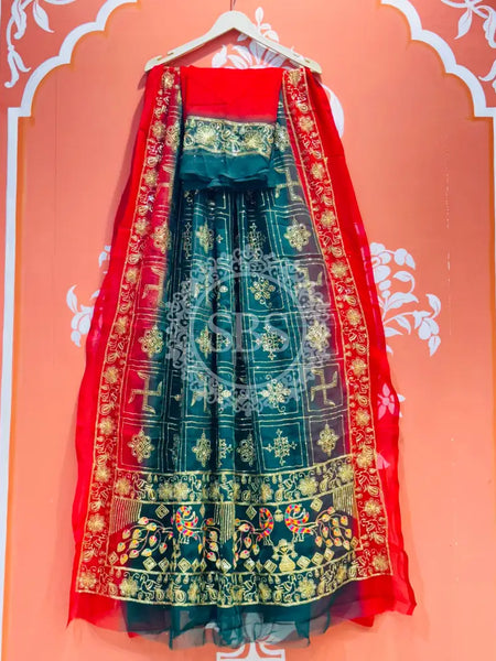 DARBARI GEORGETTE LEHERIYA SAREE Green / Free Size