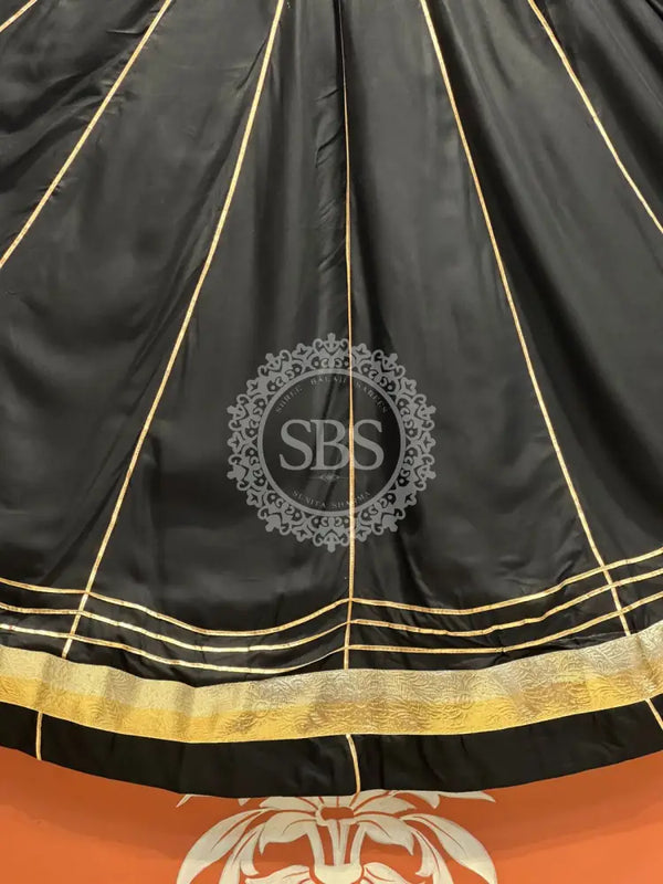 GARBA DANDIYA SKIRTS FOR NAVRATRI WITH UNSTITCHED BLOUSE