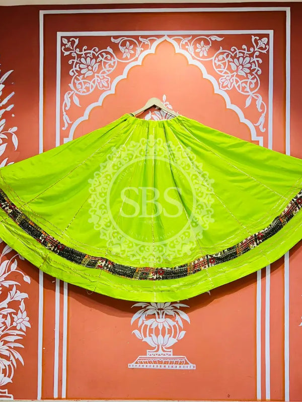 GARBA DANDIYA SKIRTS FOR NAVRATRI WITH UNSTITCHED BLOUSE GREEN 2