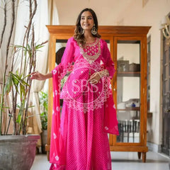 GEORGETTE KACHI PATTI INDOWESTERN Pink / Free Size