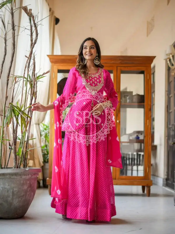 GEORGETTE KACHI PATTI INDOWESTERN Pink / Free Size