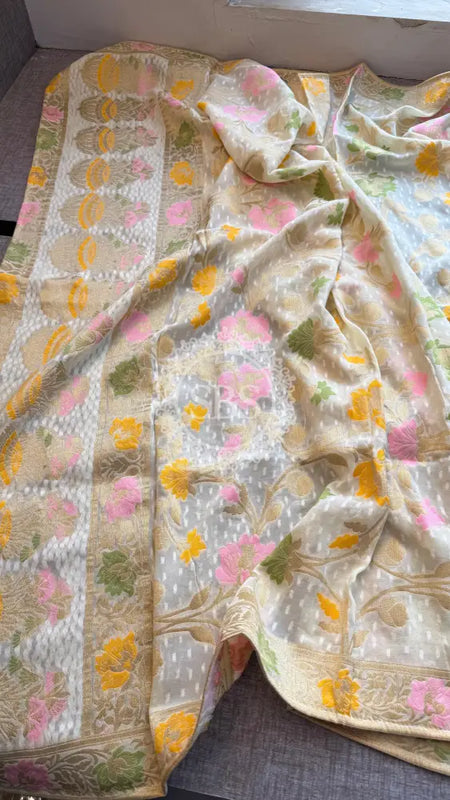 KHADDI GEORGETTE DUPATTA