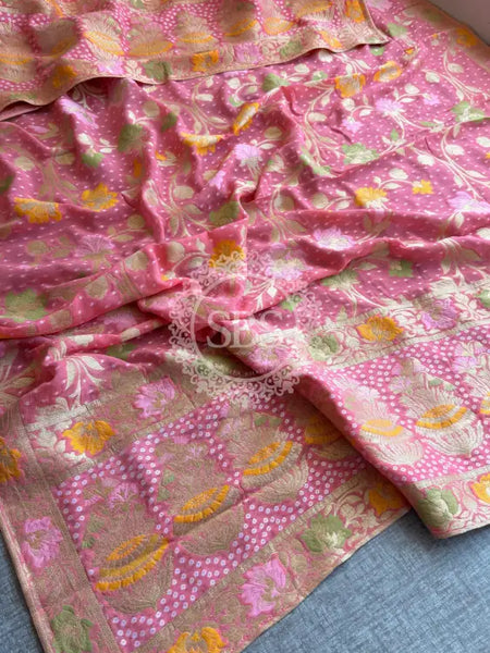 KHADDI GEORGETTE DUPATTA Light Pink / Free Size