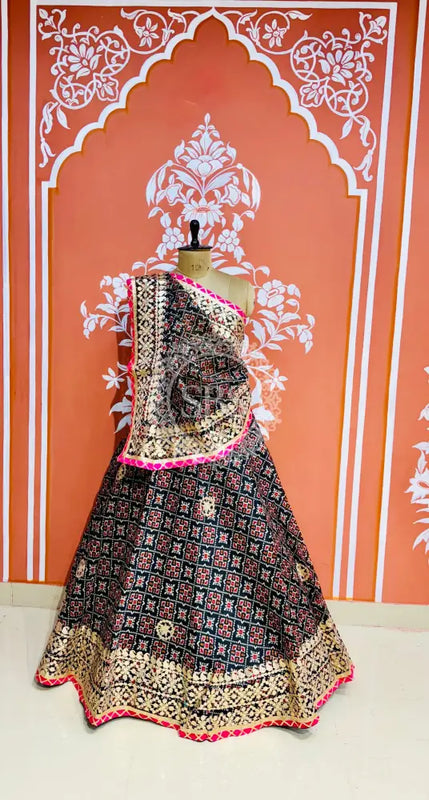 KOTA DORIYA GOTA PATTI LEHENGA Black / Free Size