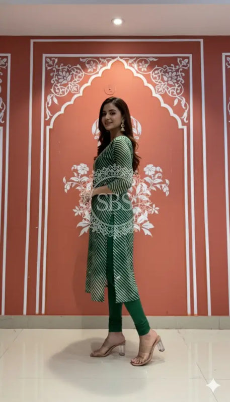 Leheriya Handwork Kurti