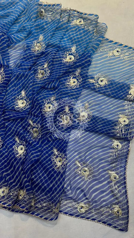 LEHERIYA VINTAGE BOOTE SAREE Blue / Free Size