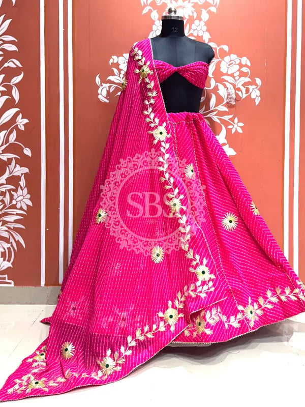 MOTHRA KACHI PATTI BIG FLARED LEHENGA Pink / Free Size
