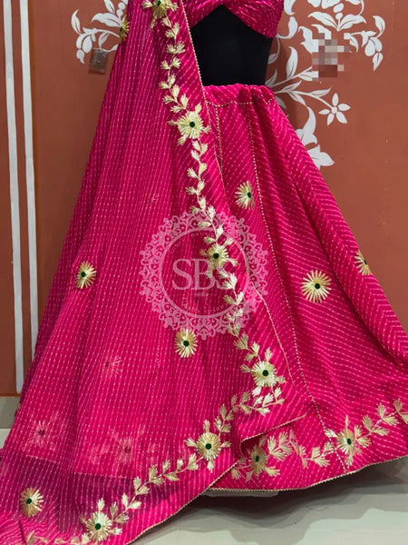 MOTHRA KACHI PATTI BIG FLARED LEHENGA Pink / Free Size