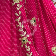 MOTHRA KACHI PATTI BIG FLARED LEHENGA Pink / Free Size