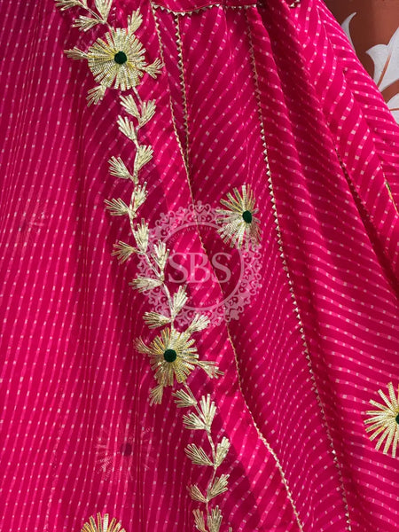 MOTHRA KACHI PATTI BIG FLARED LEHENGA Pink / Free Size