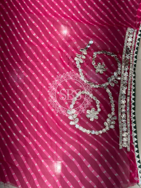 MOTHRA LEHERIYA GOTA PATTI SAREE Pink / Free Size