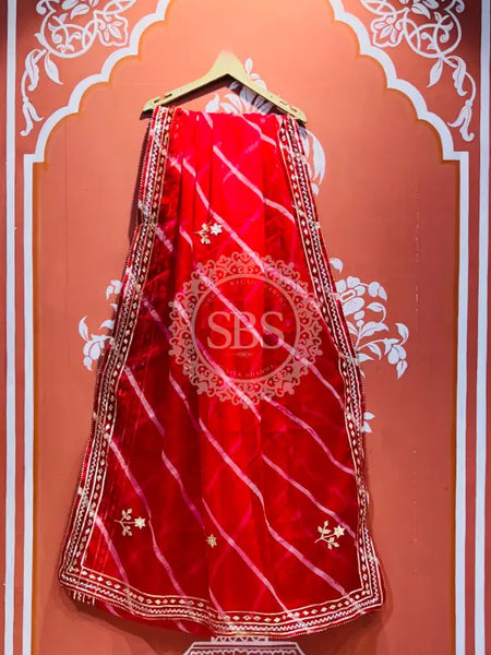 ORGANZA GOTA PATTI LEHERIYA HANDWORK SAREE Red / Free Size