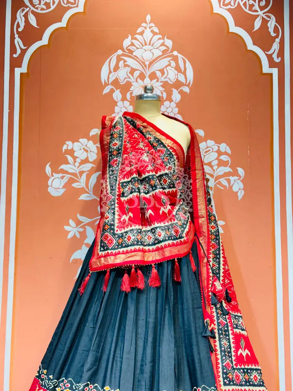 PICHWAI PRINT GUJRATI LEHENGA CHOLI