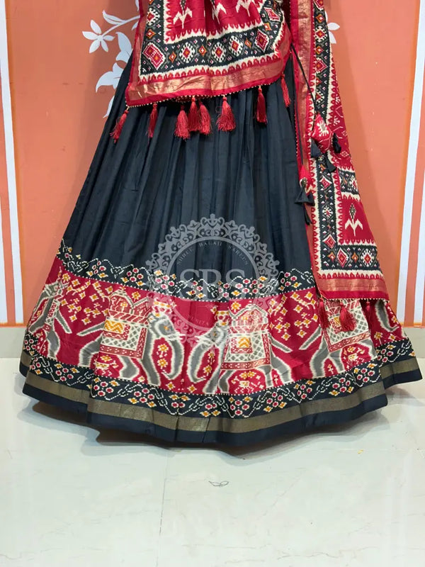 PICHWAI PRINT GUJRATI LEHENGA CHOLI