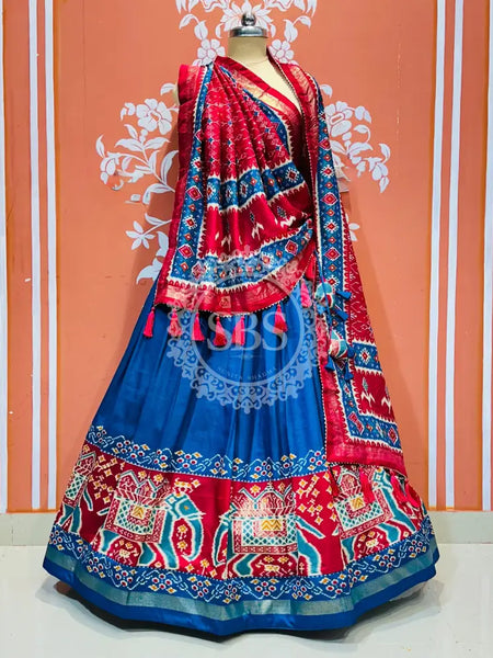 PICHWAI PRINT GUJRATI LEHENGA CHOLI Blue / Free Size