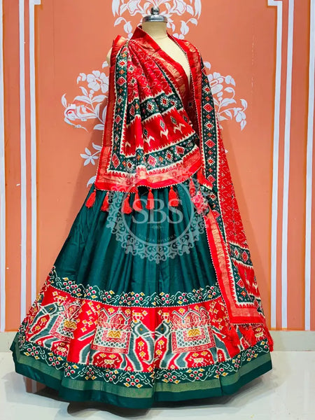 PICHWAI PRINT GUJRATI LEHENGA CHOLI Green / Free Size