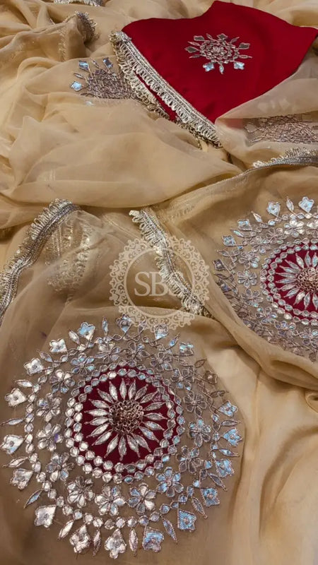 Pure Chifon mandana Kacchi patti Saree Beige & Red Saree
