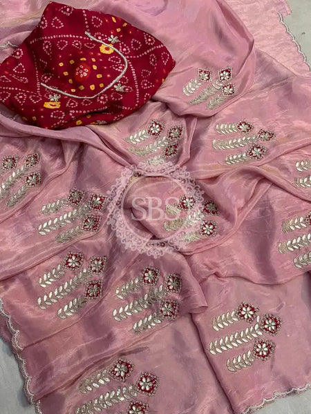 PURE COSMOS SILK SAREE Pink / Free Size