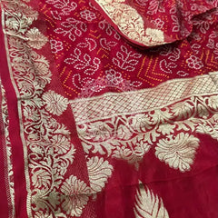PURE MOONGA SILK BANDHANI SAREE Red / Free Size