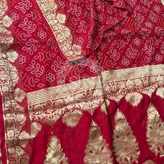 PURE MOONGA SILK BANDHANI SAREE Red / Free Size