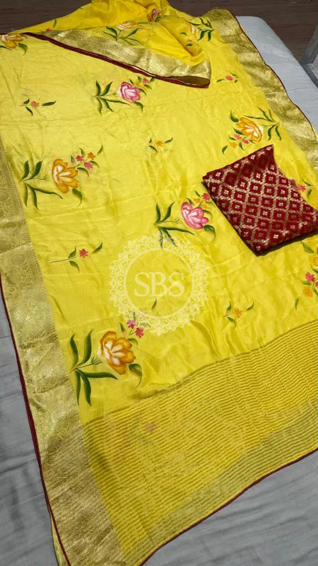 PURE RUSSIAN SILK HANDBRUSH PRINT SAREE Yellow / Free Size