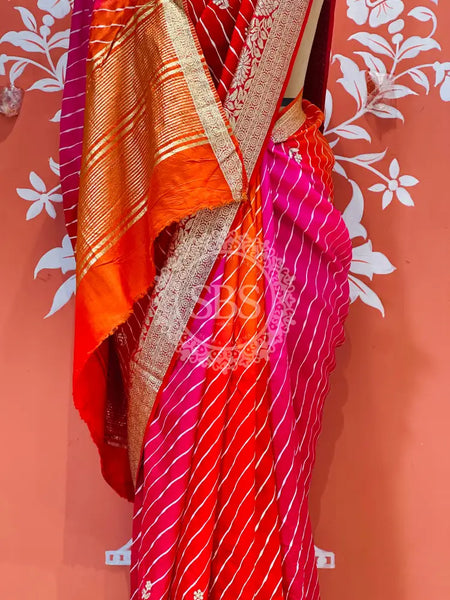 PURE RUSSIAN SILK HANDWORK BOOTA SAREE Multi / Free Size