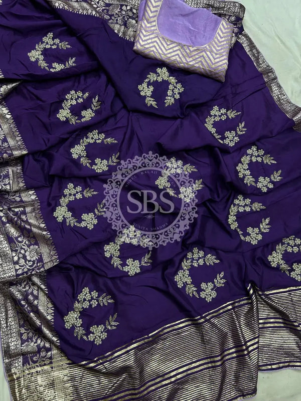 PURE RUSSIAN SILK ZARI HANDWORK SAREE Purple / Free Size