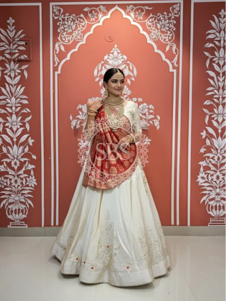 Pure Tissue gota and Kachi patti lehenga with Khadi Georgette Dupatta White & red / Free Size
