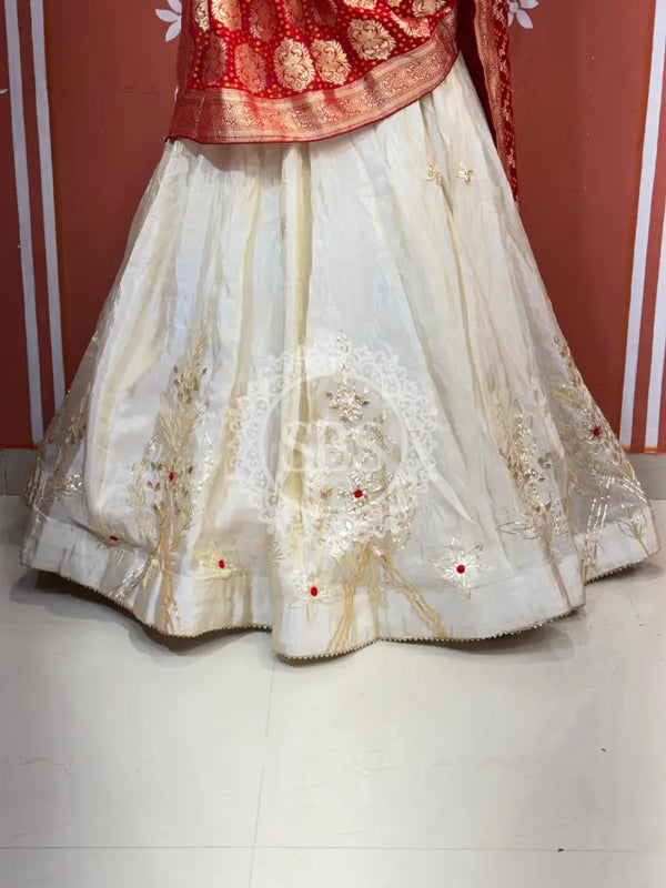 Pure Tissue gota and Kachi patti lehenga with Khadi Georgette Dupatta White & red / Free Size