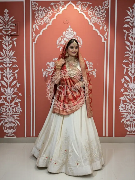 Pure Tissue gota and Kachi patti lehenga with Khadi Georgette Dupatta White & red / Free Size