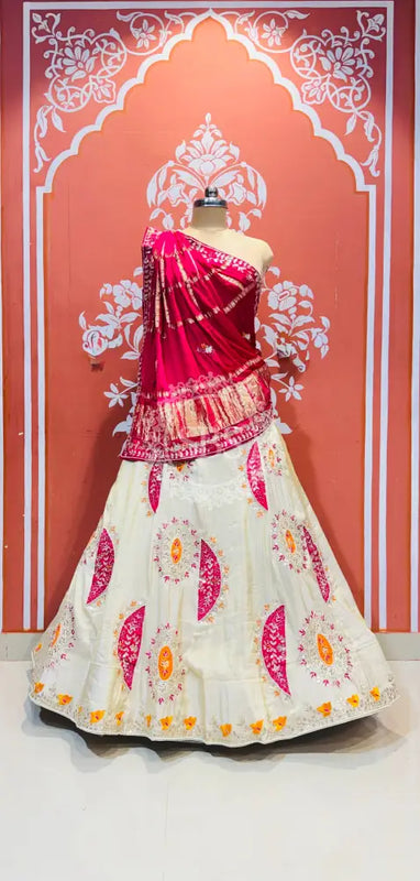 PURE TISSUE LEHENGA WITH PURE GAZI DUPATTA White