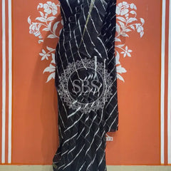 PURE VISCOS GEORGETTE LEHERIYA SAREE Black / Free Size