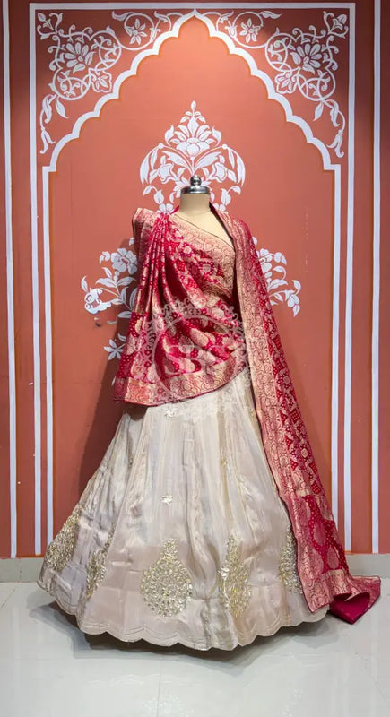 PURE VISCOS KHADDI GEORGETTE DUPATTA WITH TISSUE LEHENGA