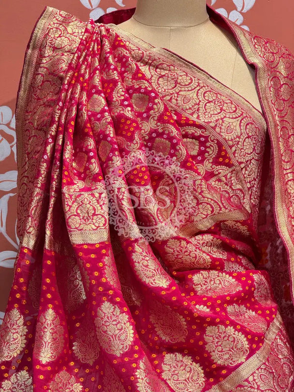 PURE VISCOS KHADDI GEORGETTE DUPATTA WITH TISSUE LEHENGA