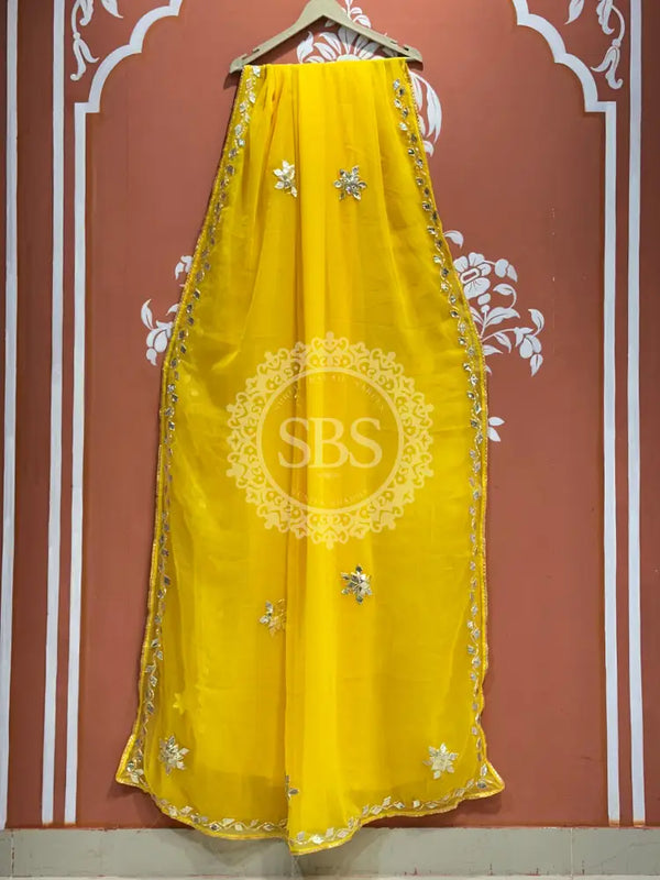 ROYAL GEORGETTE BOOTA SAREE Yellow / Free Size