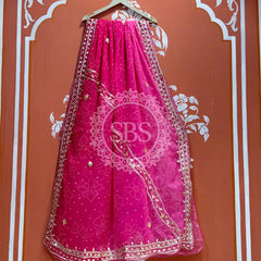 ROYAL GEORGETTE KACHI PATTI SAREE Magenta / Free Size