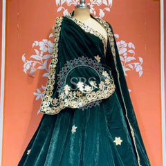 ROYAL VELVET LEHENGA SET Royal Green / Free Size