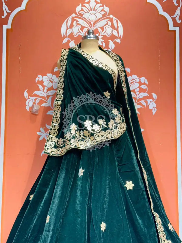 ROYAL VELVET LEHENGA SET Royal Green / Free Size